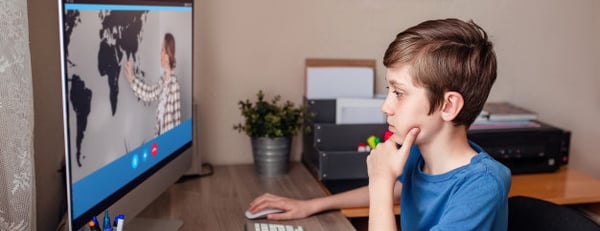 estudiante-lirmi-aula-virtual-digital-online